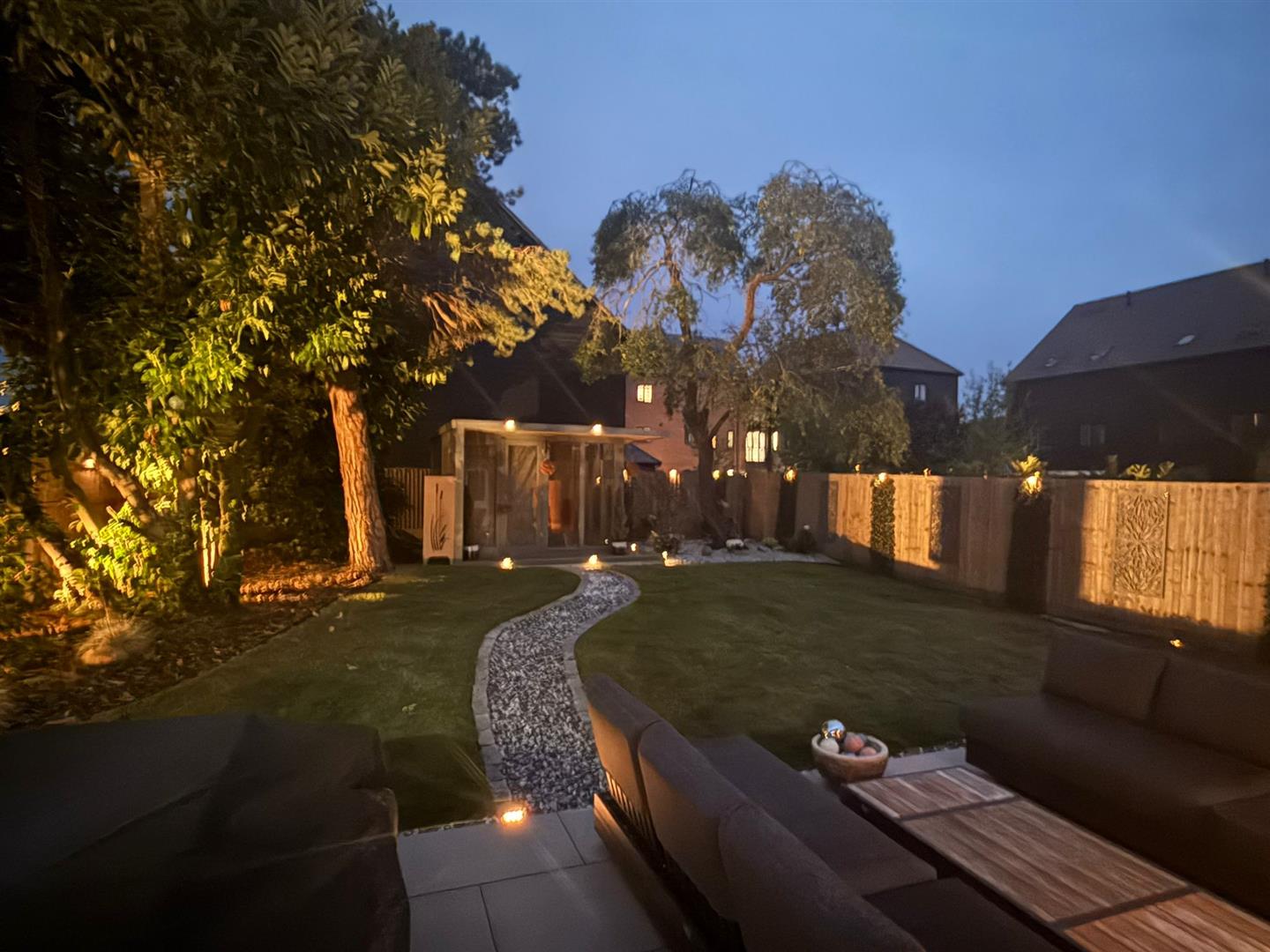 3 bed property in Flint Close, Henley-On-Thames